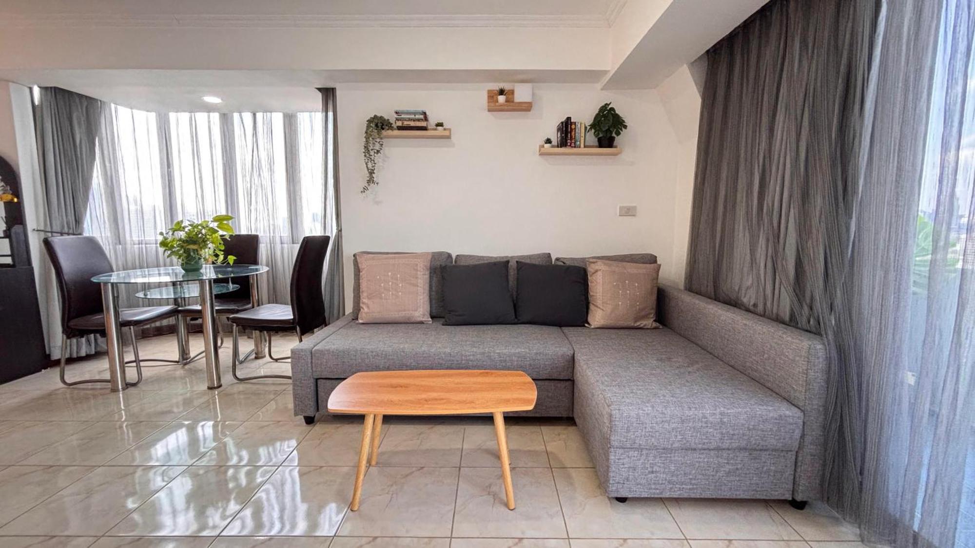 European Design With Stunning Sunset View Apartamento